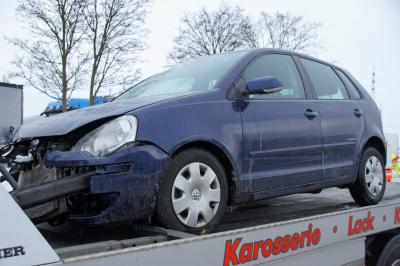 Holzmaden: Schwerer Verkehrsunfall mit mehreren Verletzten auf der A8